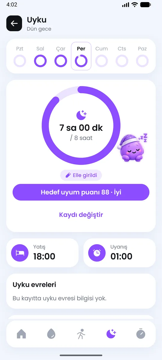 Uyku ekranı: 7 sa 00 dk / 8 saat halkası, yatış ve uyanış saatleri